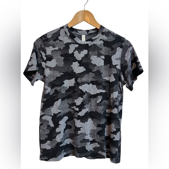 LULULEMON All Yours Short Sleeve Training Tee Womens 2 Black Gray Camo Print - Picture 6 of 8